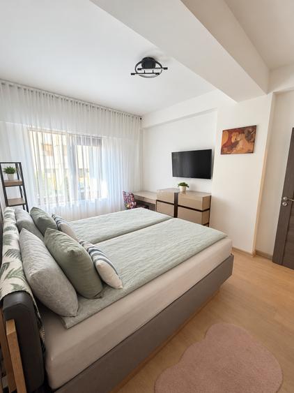 Apartament cu 2 camere decomandat în Kamsas