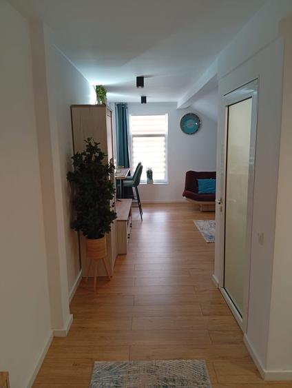 Apartament la mansarda 2 camere de 47 mp zona Floresti Florilor - 6