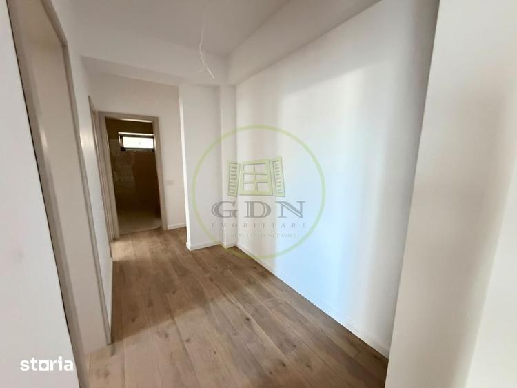 Apartament cu 2 camere decomandat în 1 Mai