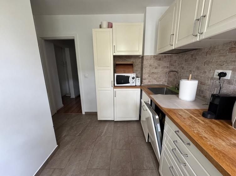 Apartament cu 2 camere decomandat, mobilat în Theodor Pallady