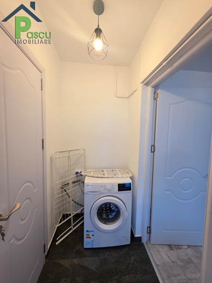 Apartament cu 2 camere semidecomandat în Eroii Revoluției