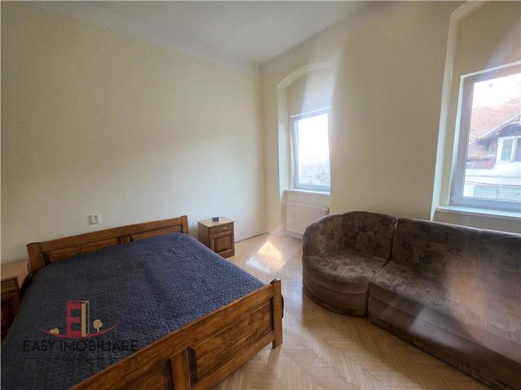 Apartament cu 2 camere decomandat în Ultracentral