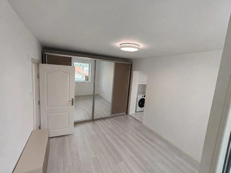 Apartament cu 2 camere semidecomandat în Calea București