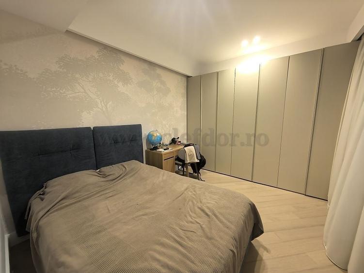 Apartament cu 4 camere decomandat în Iancu Nicolae