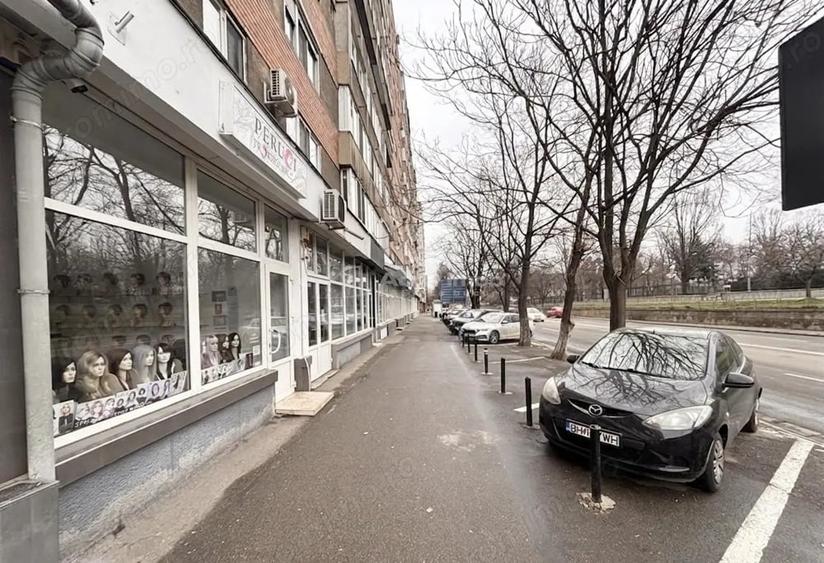 Spațiu comercial, de 147 mp, în Dacia