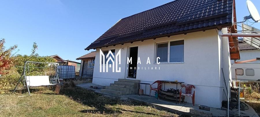 Casă individuală cu 3 camere cu Canalizare în Șura Mare
