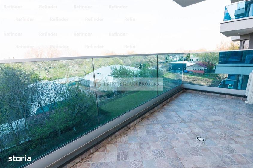 Apartament cu 2 camere semidecomandat, mobilat în Tei