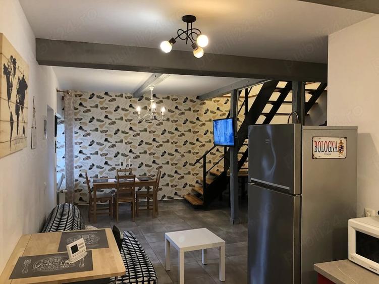 Casă cu Teren 300 Mp în Central