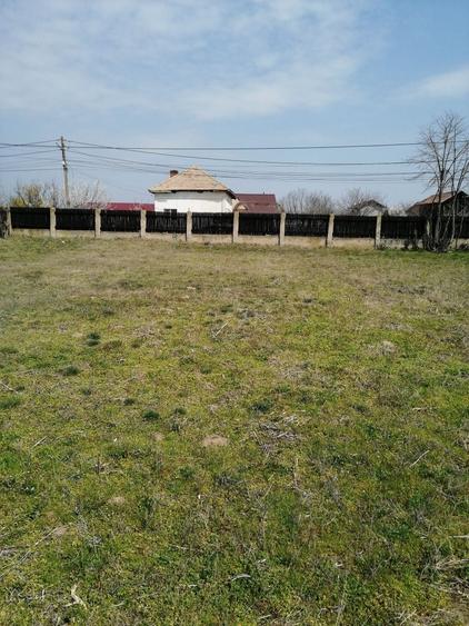 Apartament cu 3 camere decomandat în Brazda lui Novac