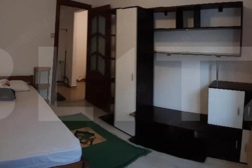 Apartament cu 4 camere decomandat în Griviței
