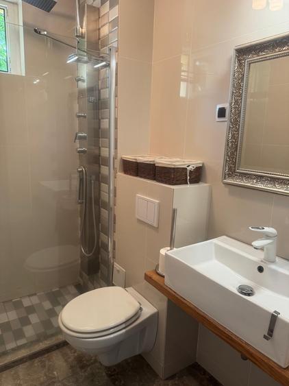 Apartament cu 3 camere decomandat în Ștrand
