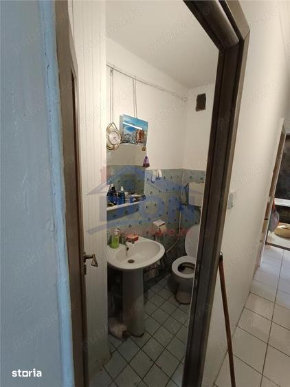 Apartament cu 3 camere semidecomandat în Tudor Vladimirescu