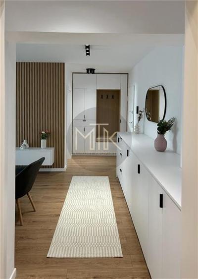 Apartament cu 2 camere decomandat, mobilat în Barbu Văcărescu