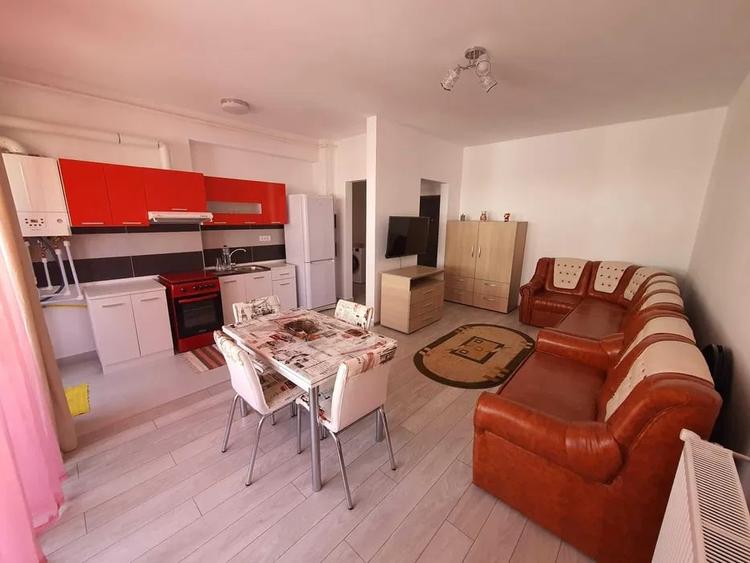 Apartament cu 2 camere decomandat, mobilat în Prelungirea Ghencea