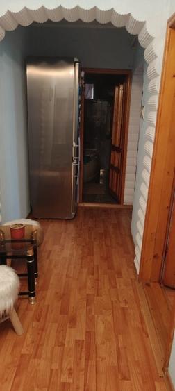 Apartament cu 2 camere decomandat în Sârbi