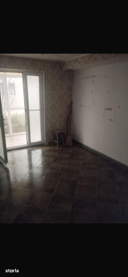 Apartament cu 4 camere în Central