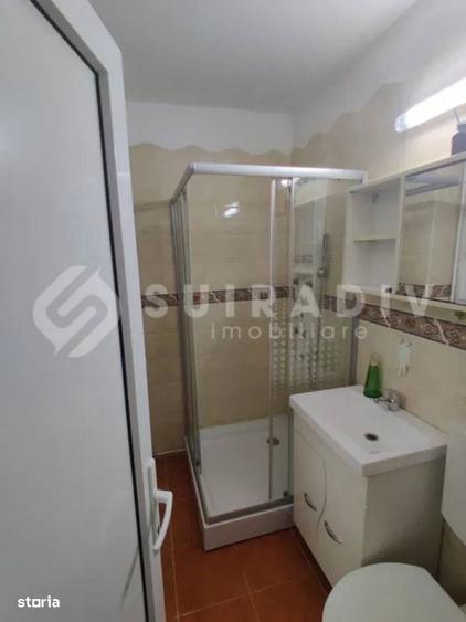Apartament cu 4 camere în Plopilor