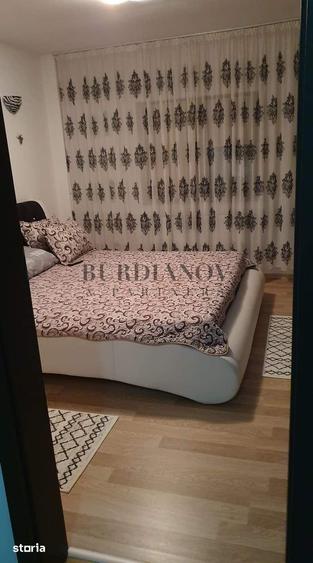 Apartament cu 2 camere - 62mpu - Parter - Loc de parcare - 1 Decembrie - 5