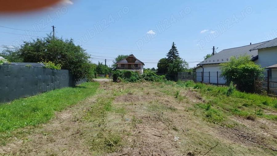 Teren de 2079 mp, în Dumbrăvești