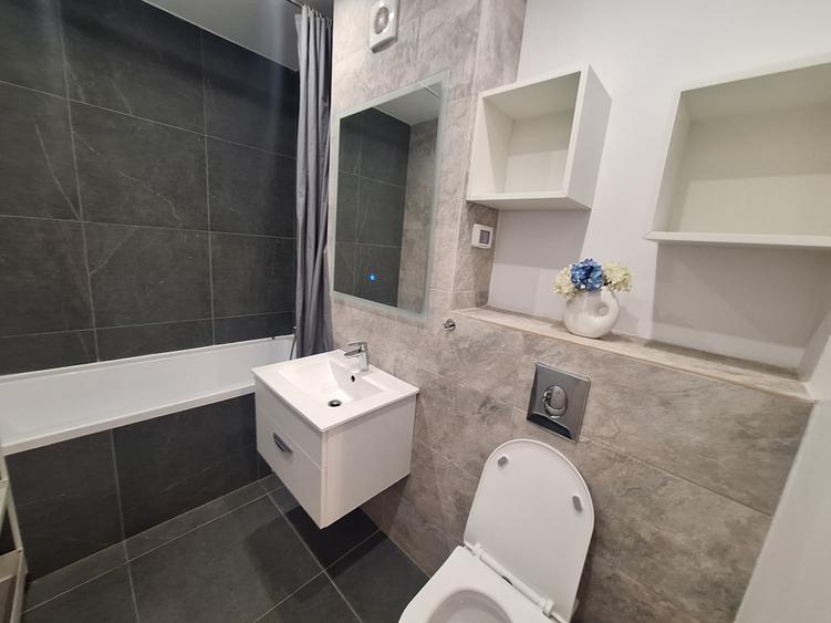 Apartament cu 2 camere decomandat în Crângași