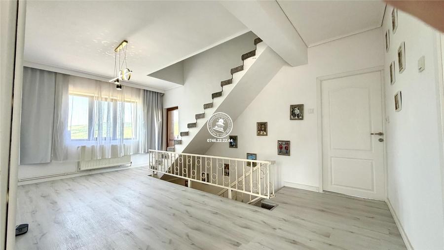 Vilă de Vânzare în Rediu Aldei (Aroneanu) – 350 mp Construiți și 6400 mp Teren - 5