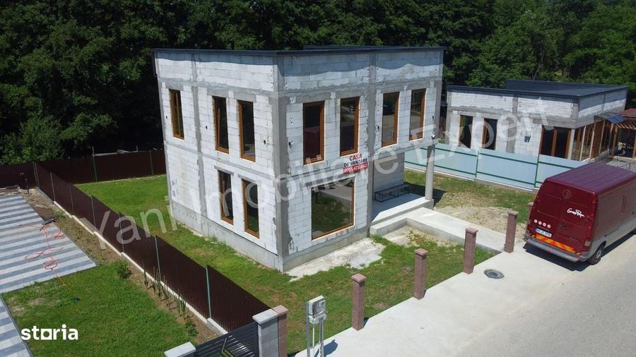 Casă cu 4 camere în Tutana