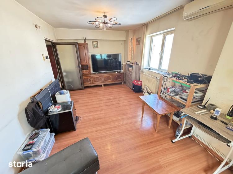 Apartament cu 2 camere decomandat în Tătărași — fotografia 3