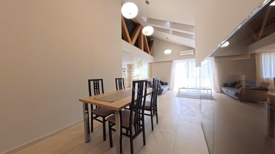 Apartament cu 4 camere semidecomandat, mobilat în Mănăștur