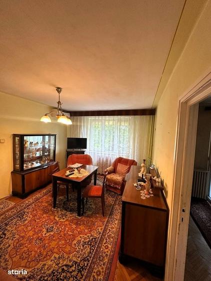 Apartament cu 3 camere semidecomandat în Tudor Vladimirescu
