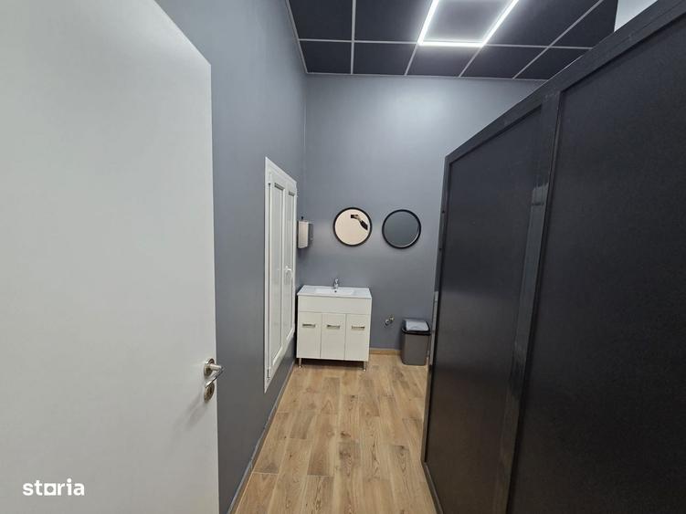 Spațiu comercial, de 100 mp, în Bucium