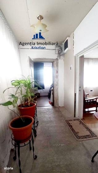Casă cu 3 camere în Odoreu