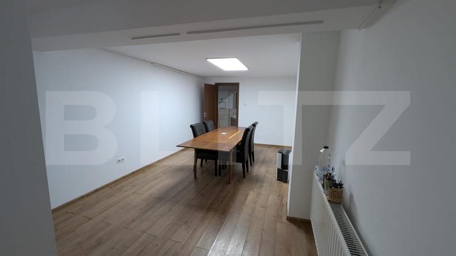 Apartament cu 2 camere semidecomandat, mobilat în Cetate — fotografia 1