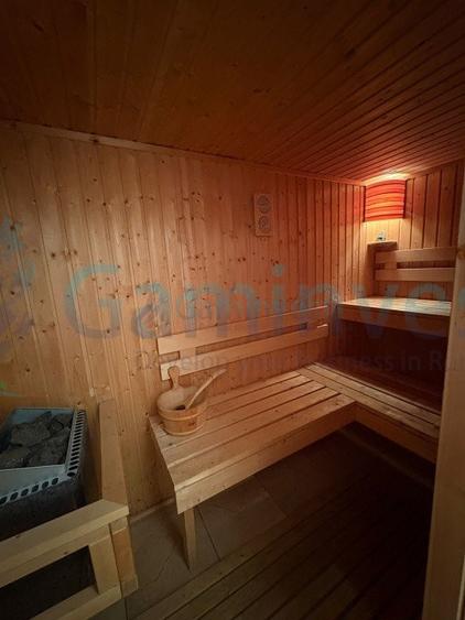 Casă individuală cu 13 camere cu Teren 3405 Mp în Sânmartin