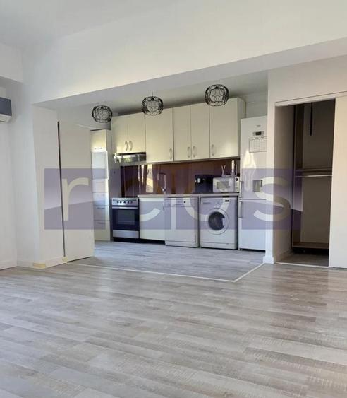Apartament cu 3 camere, mobilat în Tineretului