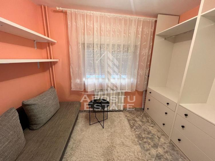 Apartament cu 3 camere decomandat, mobilat în Bucovina