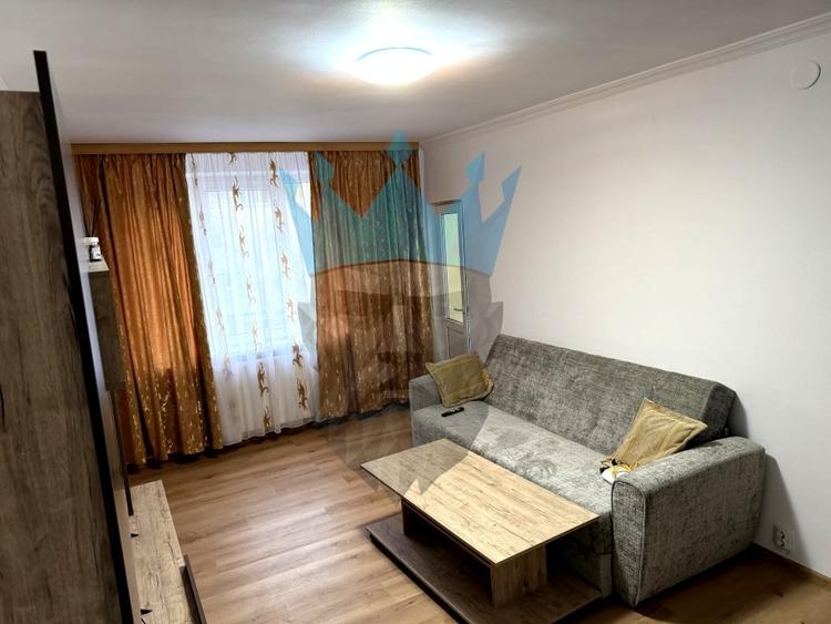 Apartament cu 2 camere decomandat, mobilat în Vitan