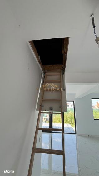 Casă cu 4 camere cu Teren 315 Mp în Dobroești