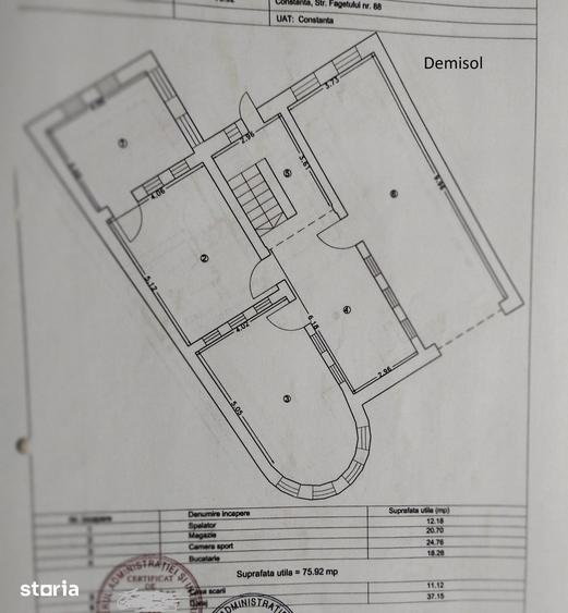 Casă cu 9 camere cu Teren 330 Mp în Stadion