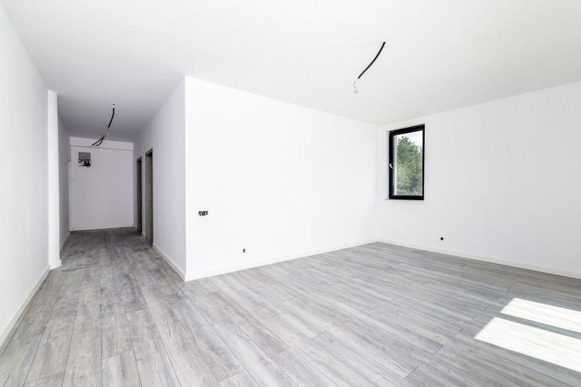 Apartament cu 2 camere semidecomandat în Trivale
