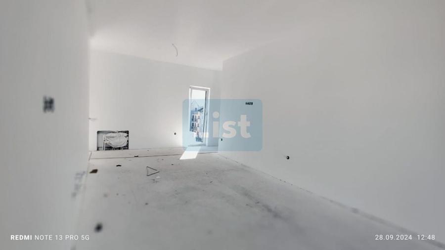 Apartament cu 3 camere decomandat în Mihai Viteazul