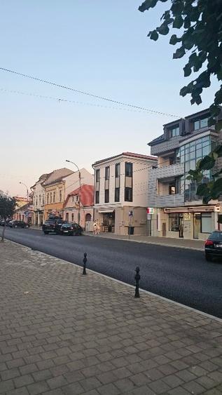 Birou, de 160 mp, în Ultracentral