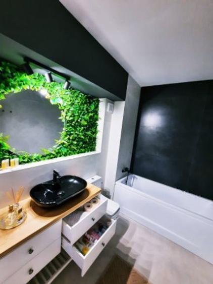 Apartament cu 3 camere decomandat în Tătărași