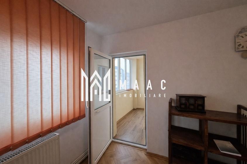 Apartament cu 4 camere decomandat, mobilat în Central