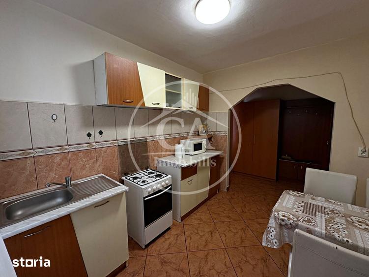 Apartament cu 2 camere semidecomandat în Rogerius