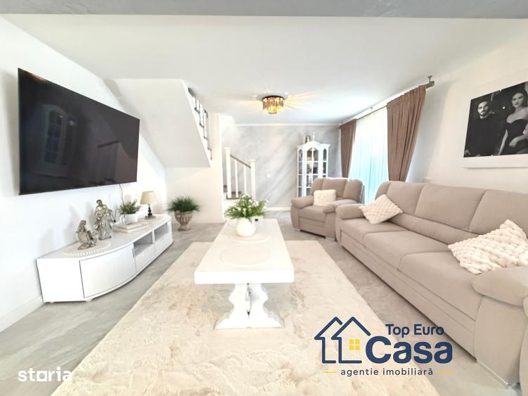 Casă cu 4 camere cu Teren 1257 Mp în Stâlpeni