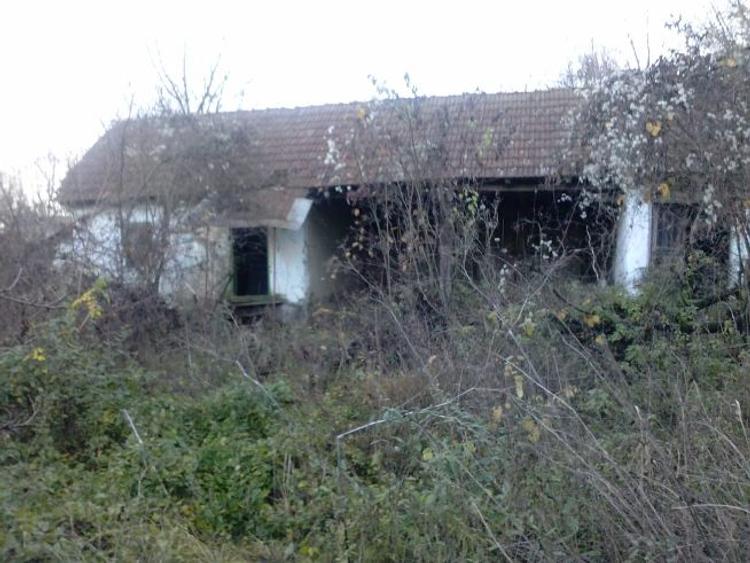Teren Construcții intravilan de 1000 mp, în Turceni