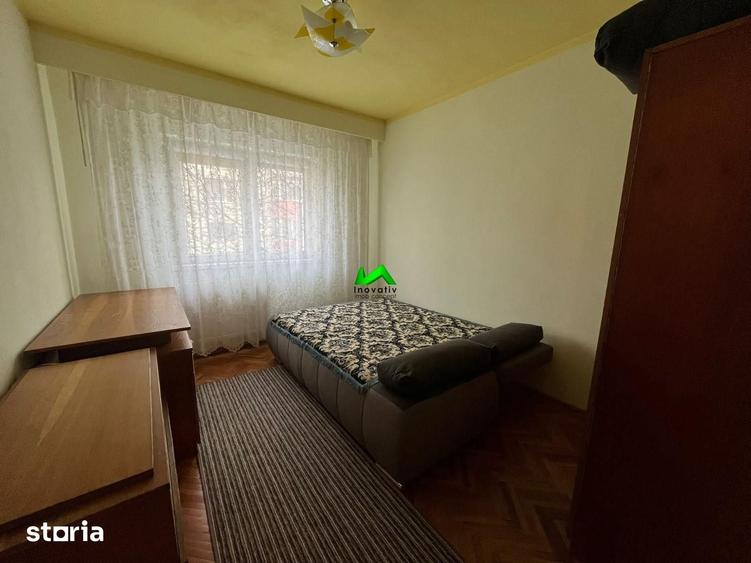 Apartament cu 3 camere decomandat în Turnișor