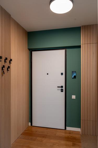Apartament cu 4 camere semidecomandat în Cotroceni