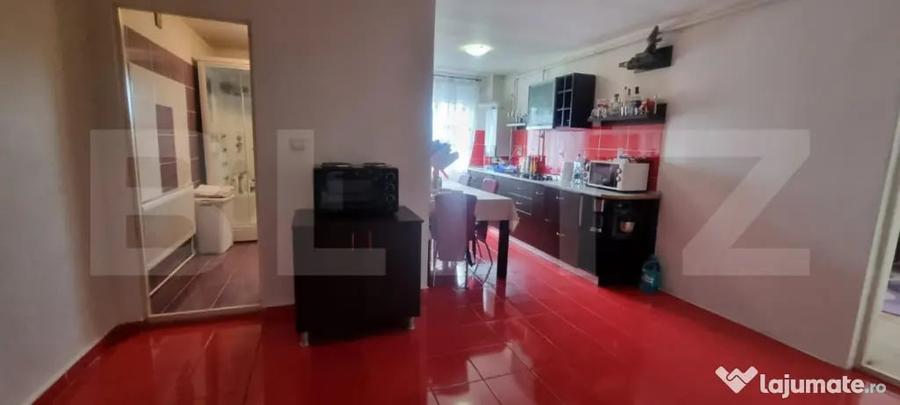 Apartament cu 2 camere decomandat, mobilat în Nord