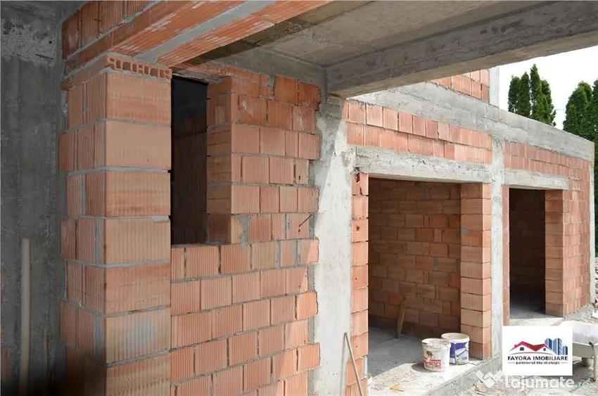 Casă cu 4 camere cu Teren 500 Mp în Sângeorgiu de Mureș